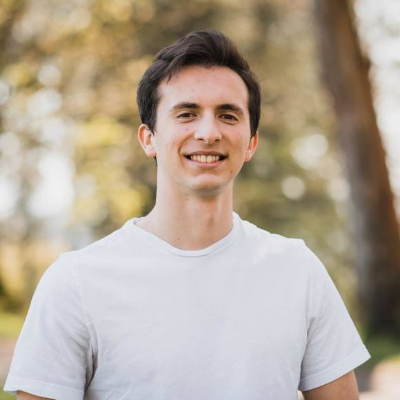 hugo_varlamos